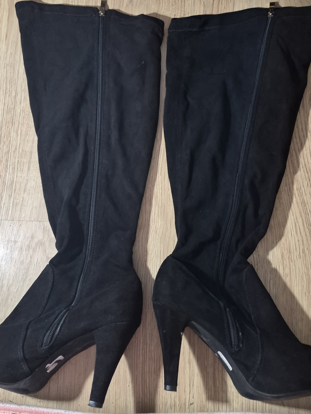 Women’s Black High-Heel Knee Boots